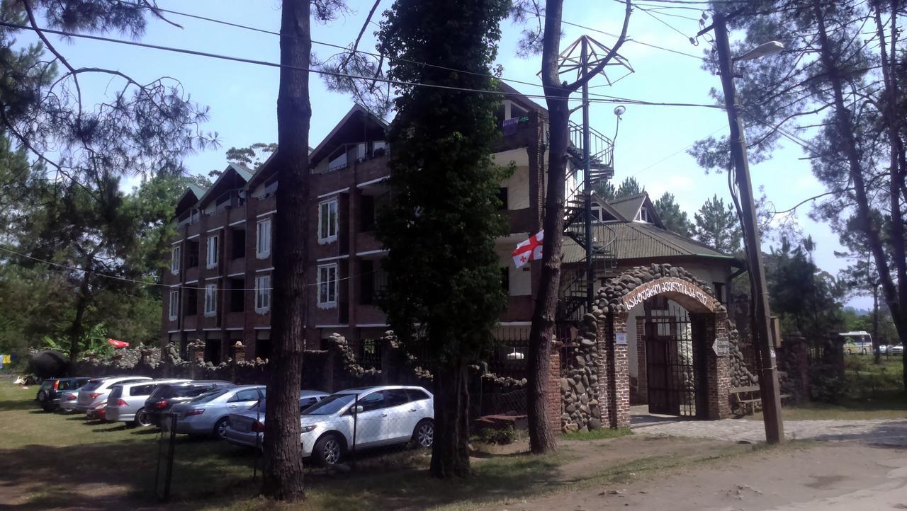 Old House Hotel Ureki Dış mekan fotoğraf