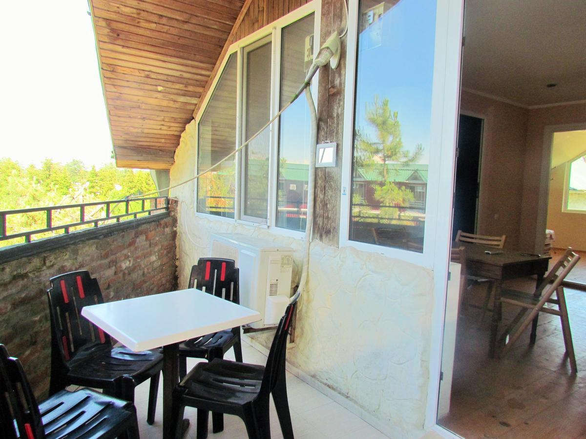 Old House Hotel Ureki Dış mekan fotoğraf